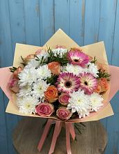 Букет цветов из:  Розы, Герберы и Хризантемы в Железноводске