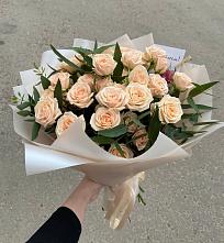 Букет Кремовые розы Латте в Железноводске