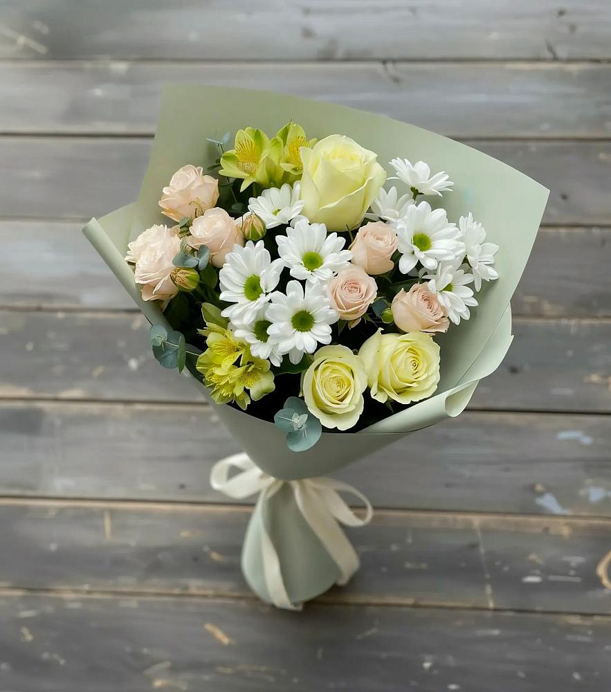 Букет цветов из: Альстромерии, Розы и Хризантемы в Железноводске