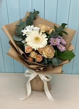 Букет цветов из:  Герберы и Хризантемы в Железноводске