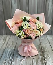 Букет цветов из:  Гвоздики, Розы и Хризантемы в Железноводске