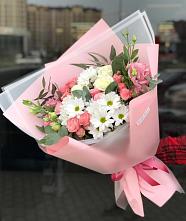 Букет цветов из:  Розы, Лизиантусы и Хризантемы в Железноводске