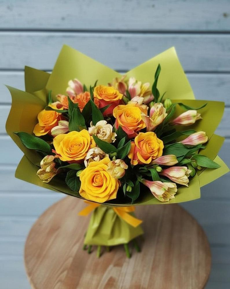 Букет цветов из: Альстромерии и Розы в Железноводске