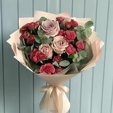 Букет цветов из:  Гвоздики и Розы в Железноводске