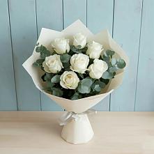 Букет Белые розы в Эвкалипте в Железноводске