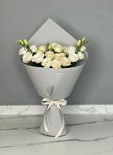 Букет цветов из:  Розы и Лизиантусы в Железноводске